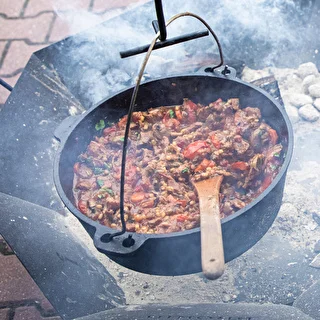 Hängande gjutjärnsgryta med stekpanna – photo 14