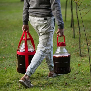 Lätt, okrossbart vinkärl med bärremmar, 10 L – photo 10