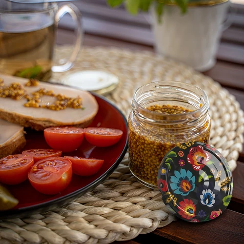 Burk med en kapacitet på 212 ml, med färgglada lock ø 66. - 15