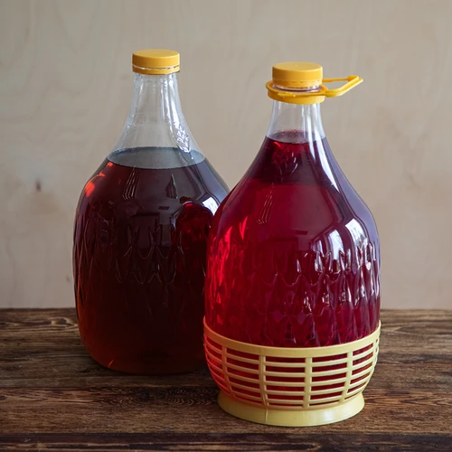 Damejeanne Dama 5 L PET, med skruvkork och korg - 8