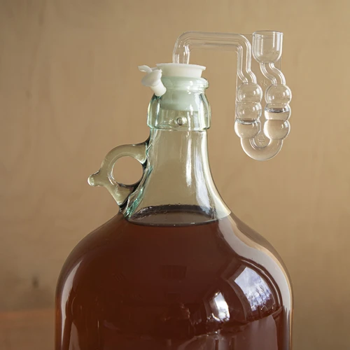 Kork till ballong fi 28/32 mm med stängning - 7