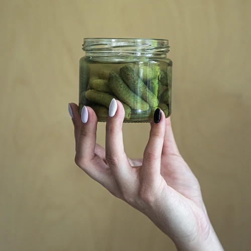 Låg burk 330ml - med svart lock fi 82/6, 6st. - 9