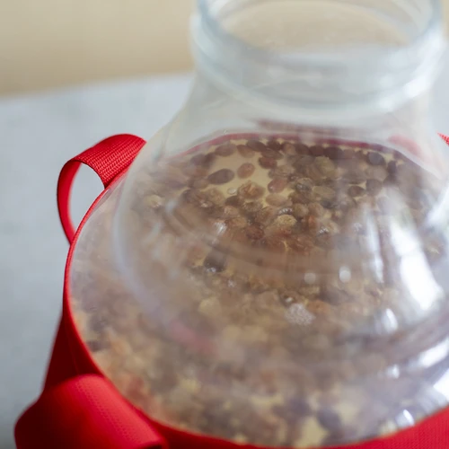 Lätt, okrossbart vinkärl med bärremmar, 10 L - 17