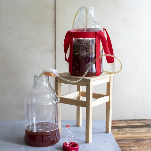 Lätt, okrossbart vinkärl med bärremmar, 15 L - 15