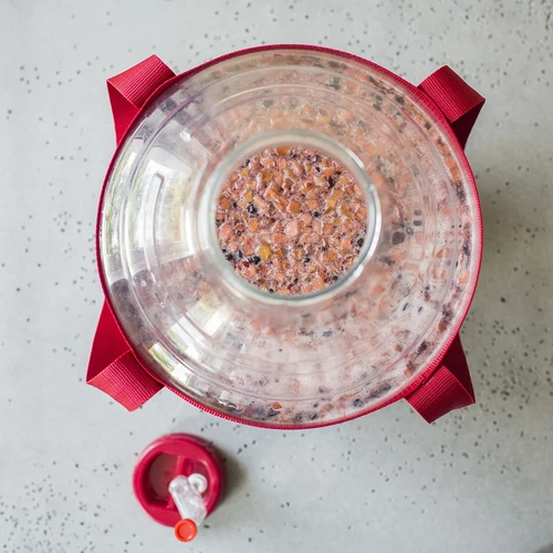 Lätt, okrossbart vinkärl med bärremmar, 20 L - 18