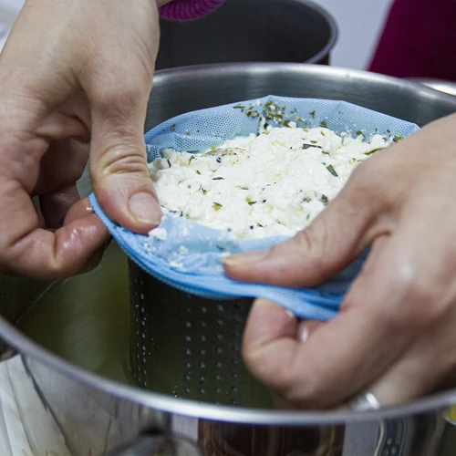 Ostduk Salami för press Browin 2st. - 3