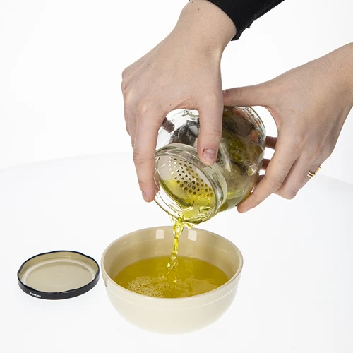 Press - galler för konserver, syrningar och ättika - för burkar fi 82 - 8