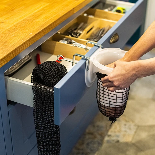 Svart charkuterinät med måtten 18 cm x 5 m, med värmebeständighet upp till 220°C - 3