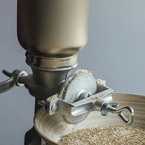 Universell spannmålskvarn, bordsmodell - 1 kg - 8