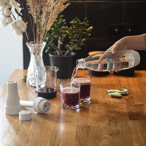 Vatten- och dryckesmättare + 10 patroner - 10