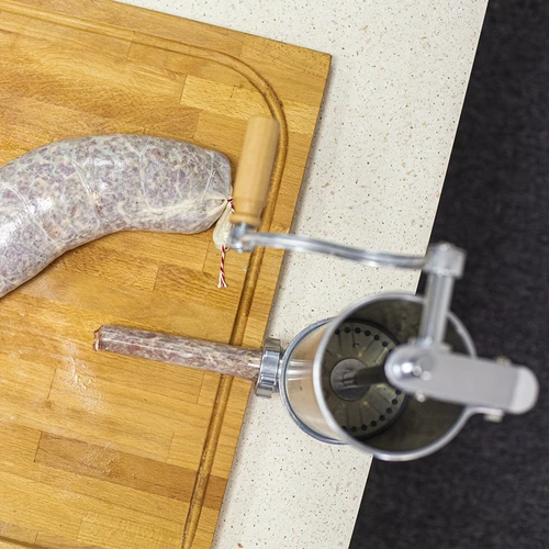 Vertikal korvstoppare 2,5 kg - 13