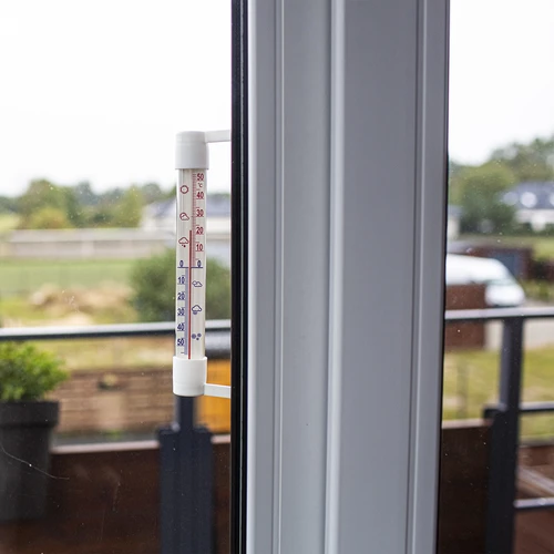 Vit utomhustermometer (-60°C till +50°C) 23cm - 2