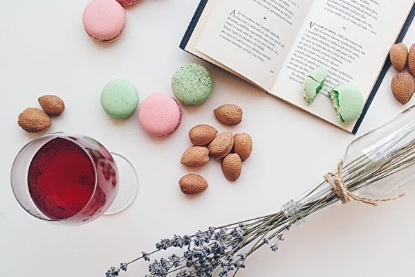 Ciderini med äpple och jordgubbar