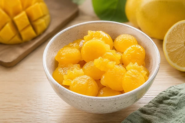 Hemmagjorda gelégodisar med mango och pektin