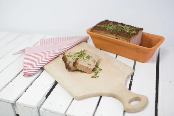 Hur gör man hemlagad pastej?