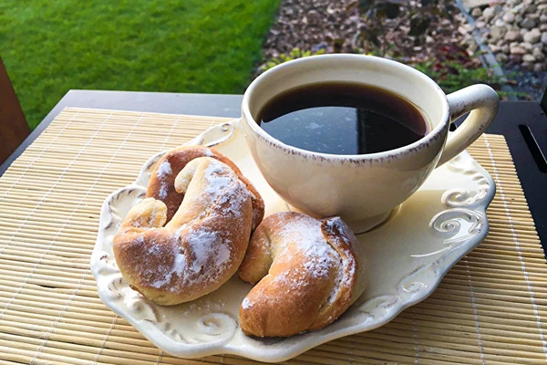 Jästgifflar med sylt