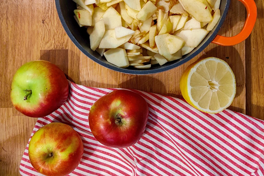 Browin Przepiśnik - Äppelsmör – bred fruktigt!