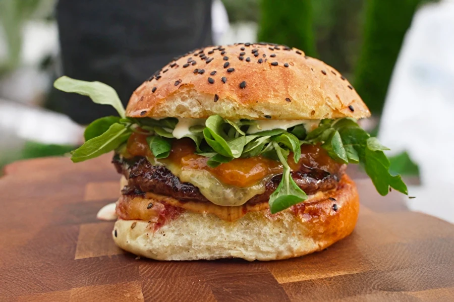 Browin Przepiśnik - Burgare med persikosylt – prova den här kombinationen