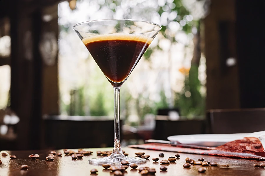 Browin Przepiśnik - Espresso Martini – en elegant drink med kaffearom