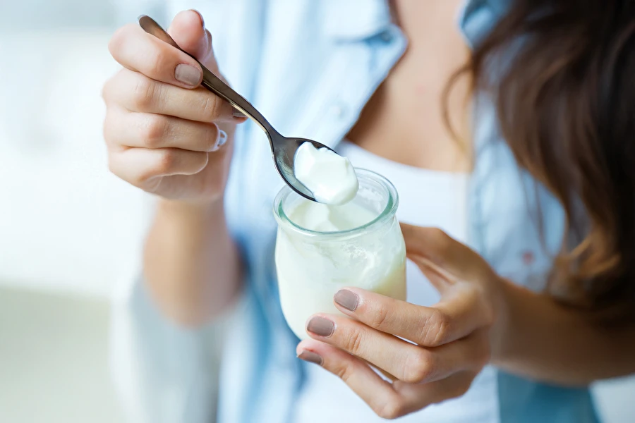 Hemgjord naturell yoghurt