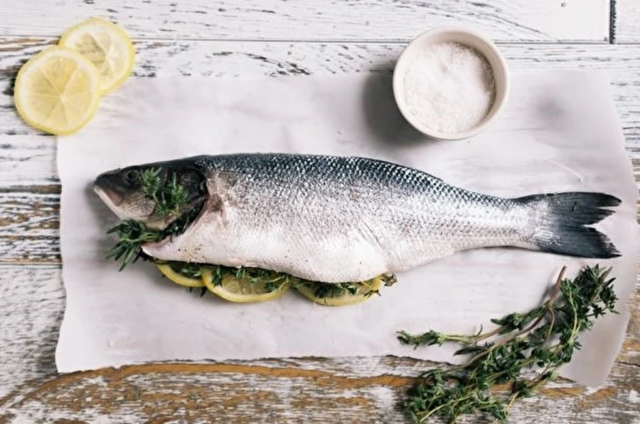 Hemgjord rökt öring i dill-lag