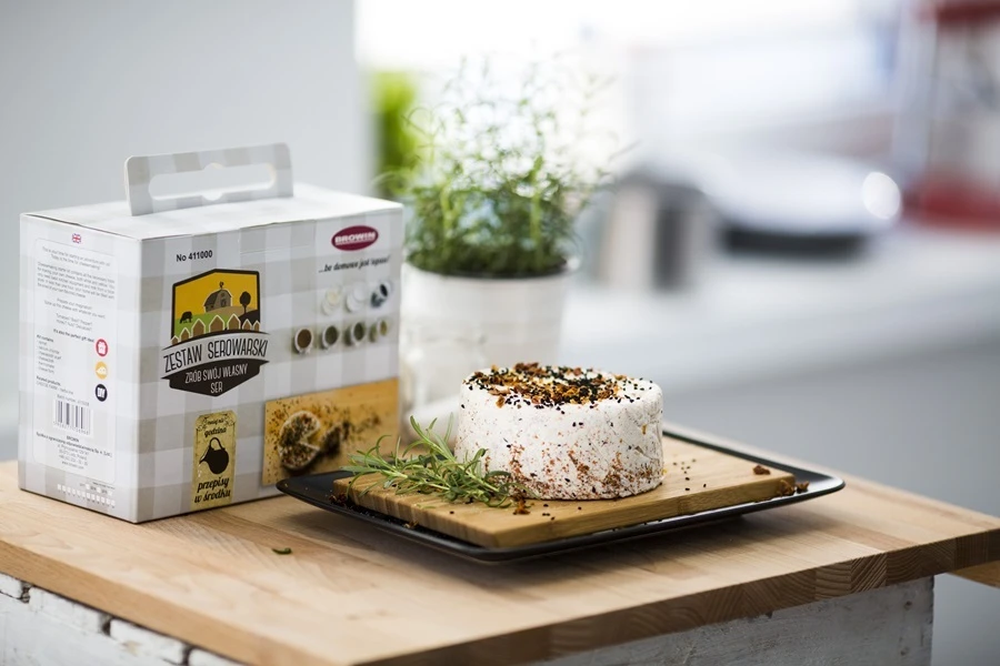 Browin Przepiśnik - Ost à la koryciński med tomater