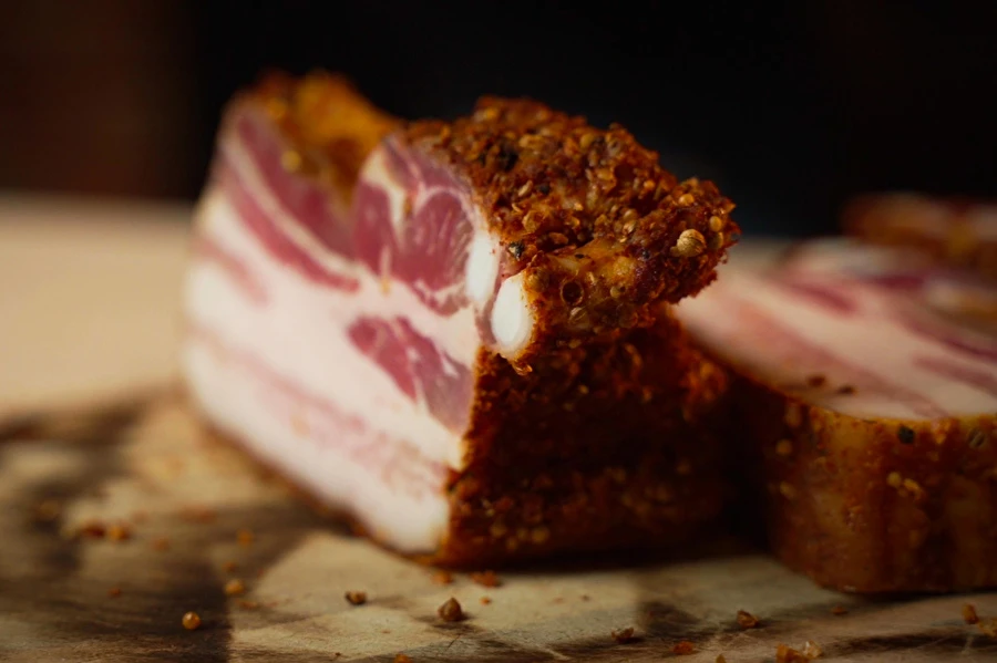 Browin Przepiśnik - Rökt sidfläsk i pastrami-stil